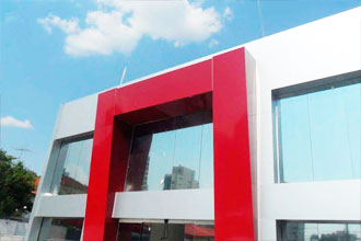 ACM com Núcleo de Polietileno